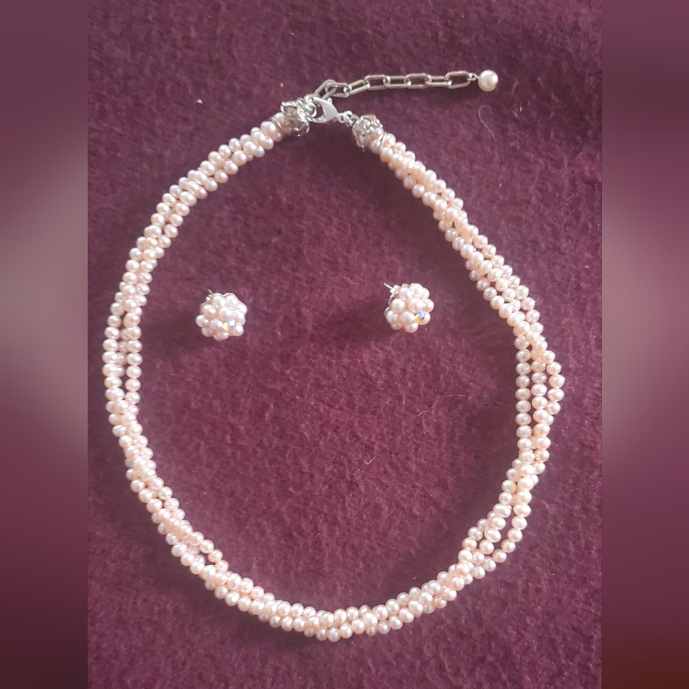 Elegant Cream Pink Frezhwater Pearl Set- Necklace & Earrings